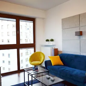 Aleja Wyścigowa 4c By Homeprime Apartament Warszawa