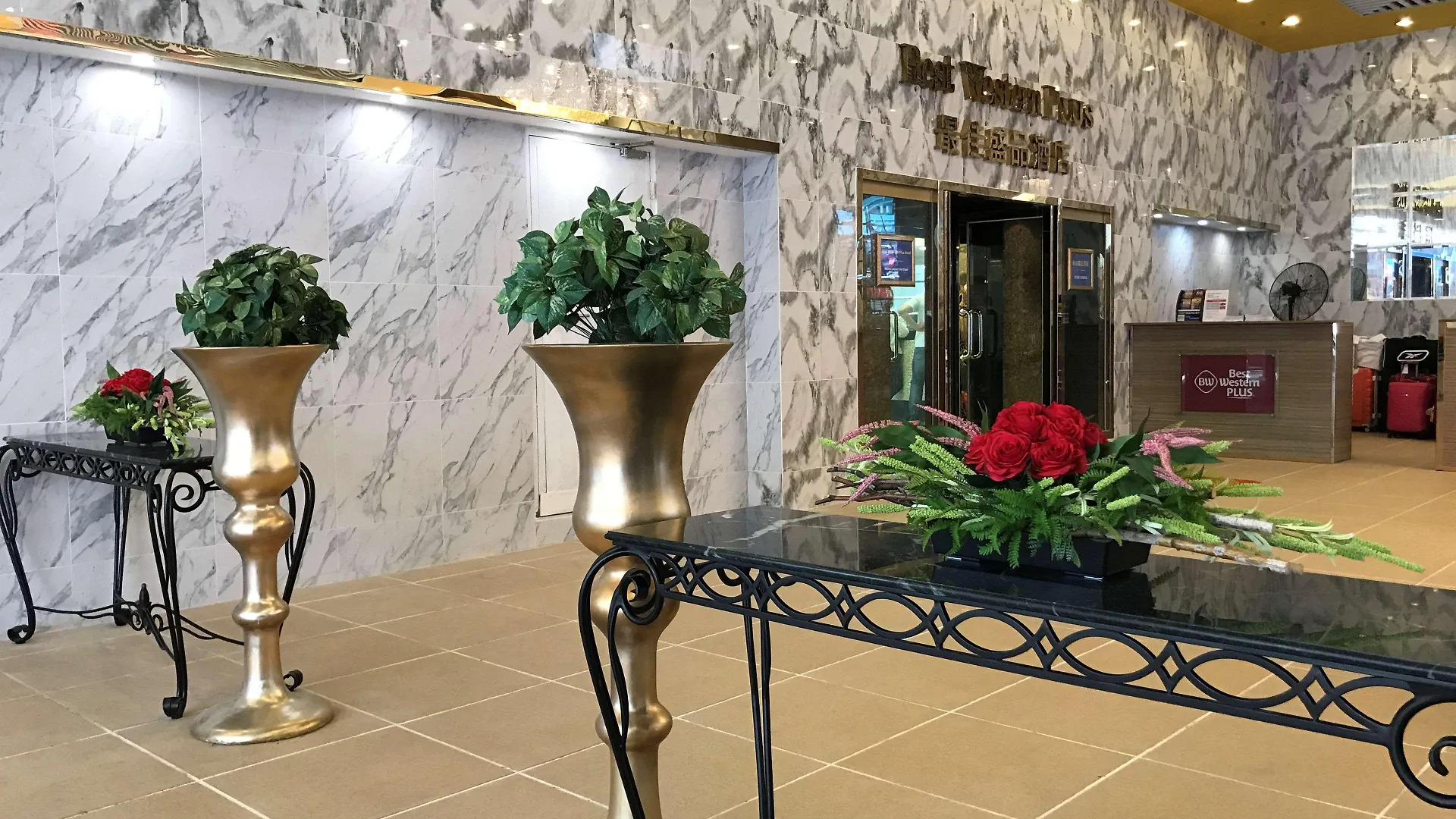 Best Western Plus Tsim Sha Tsui Hong Kong 4*,  China